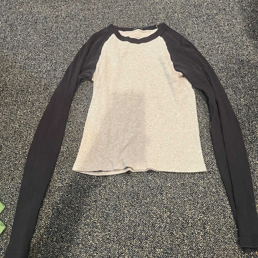 Brandy Melville Heather grey and navy blue varsity top
